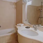 Relais De Charme Le Videlle *