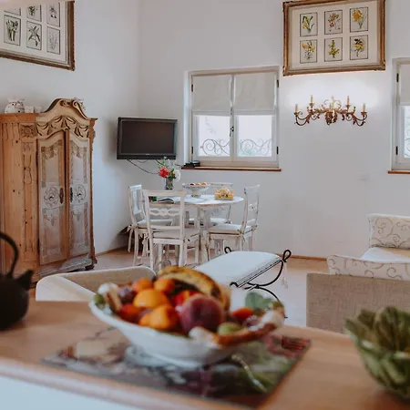 Relais De Charme Le Videlle Raffa
