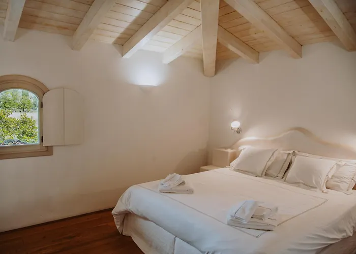 Relais De Charme Le Videlle Kır Evi