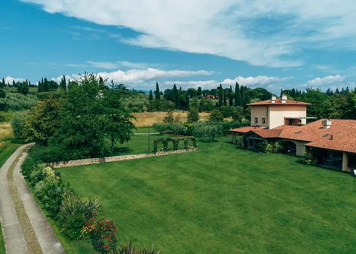Relais De Charme Le Videlle Kır Evi *