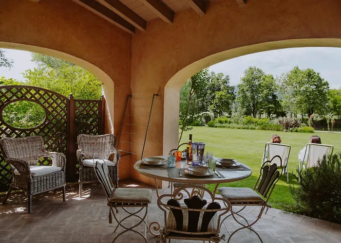 Relais De Charme Le Videlle *