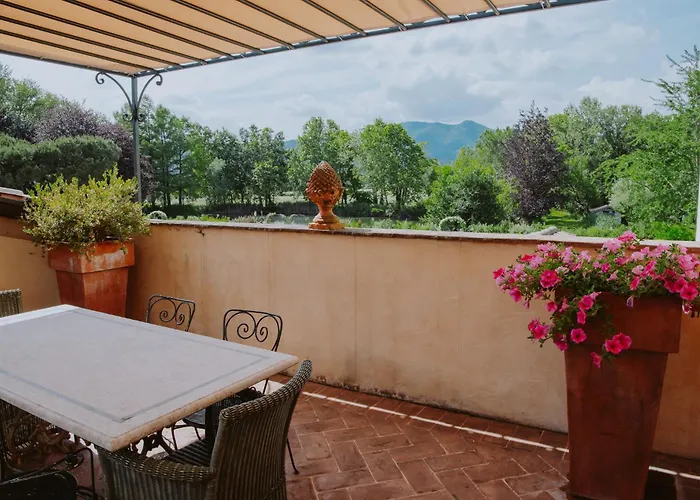 Relais De Charme Le Videlle Raffa